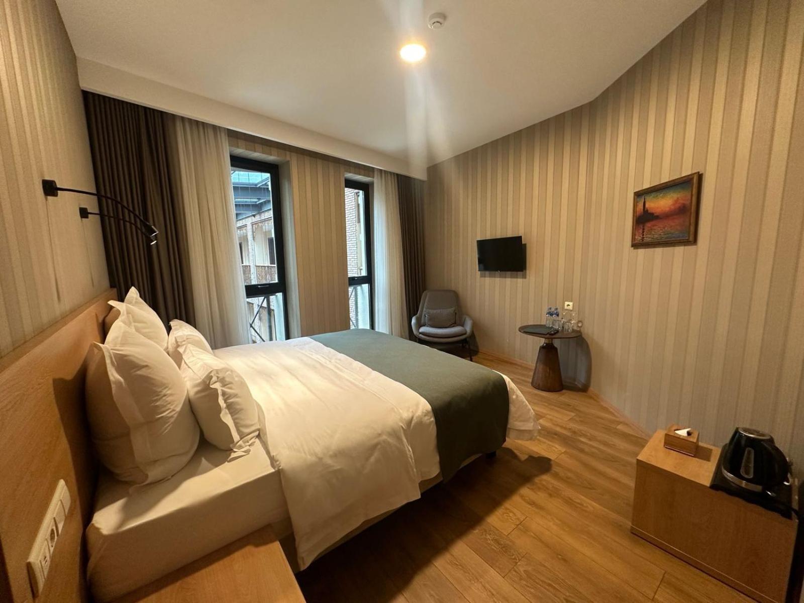 Mukhrantubani Boutique Hotel Tiflis Oda fotoğraf